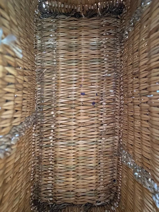 Vintage Wicker Purse with Leather handles - Picture 7 of 7